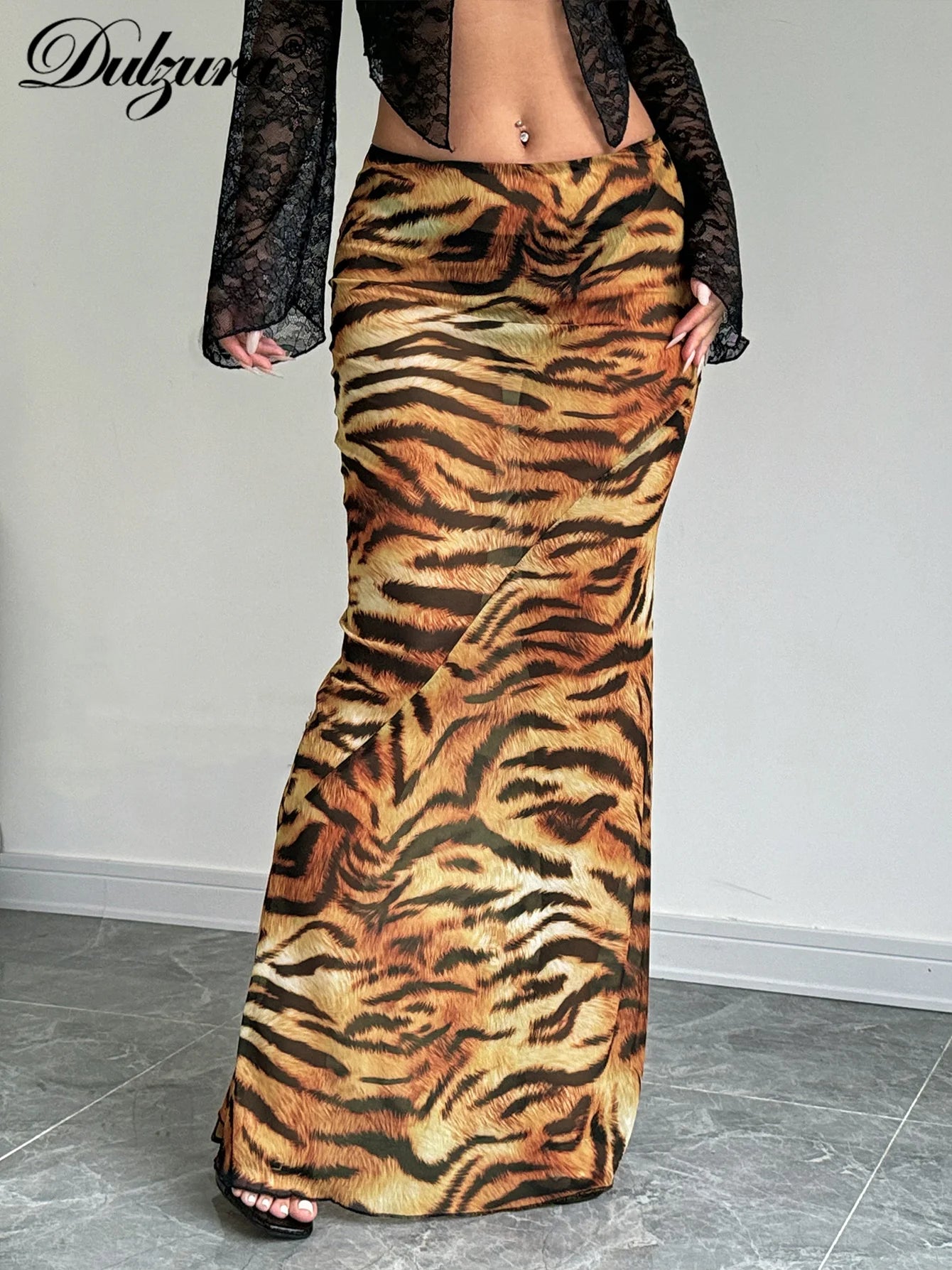 Long animal print skirt for women - Tight, elegant and trendy