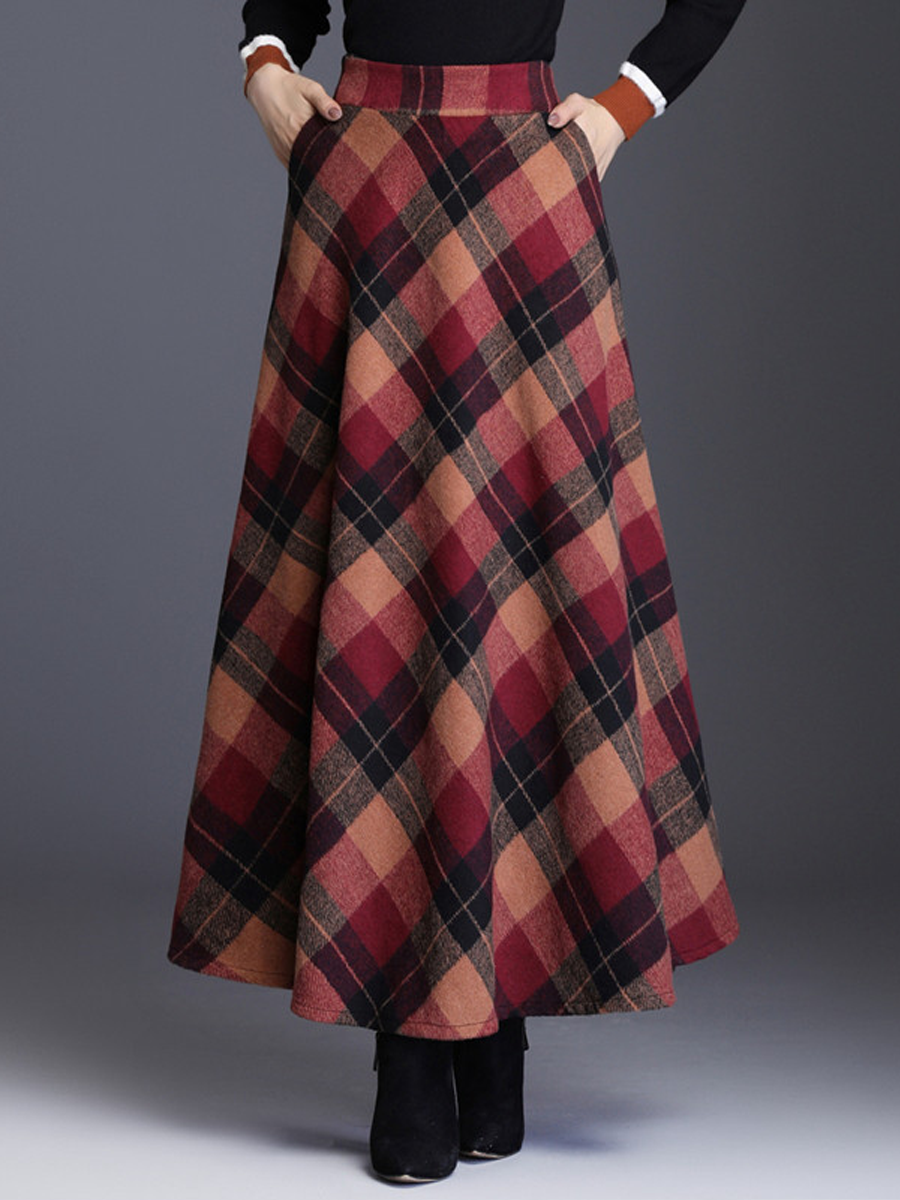 Long wool skirt for women – checkered, high-waisted and chic
