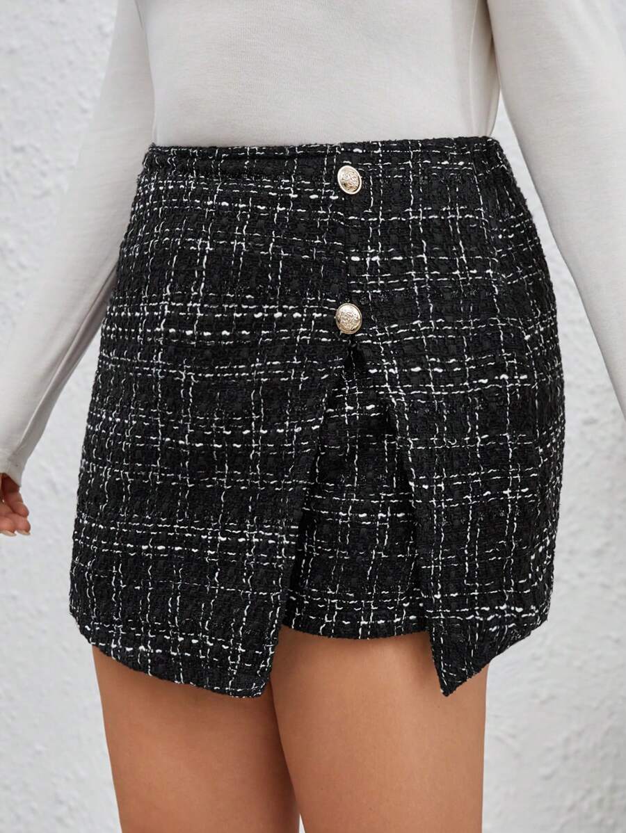 Asymmetrical buttoned plaid wrap skirt for women