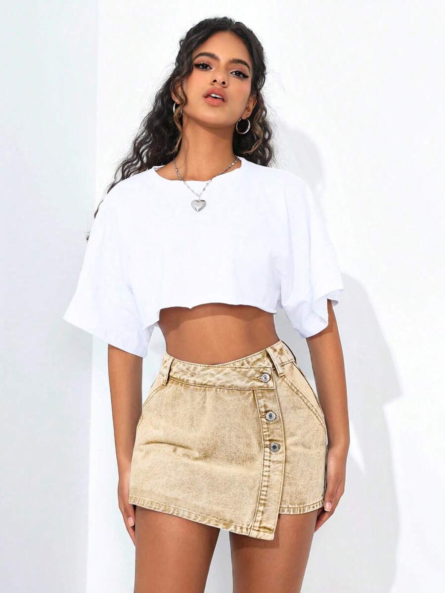 Mini-jupe en jean taille haute avec bouton sur le devant pour femme