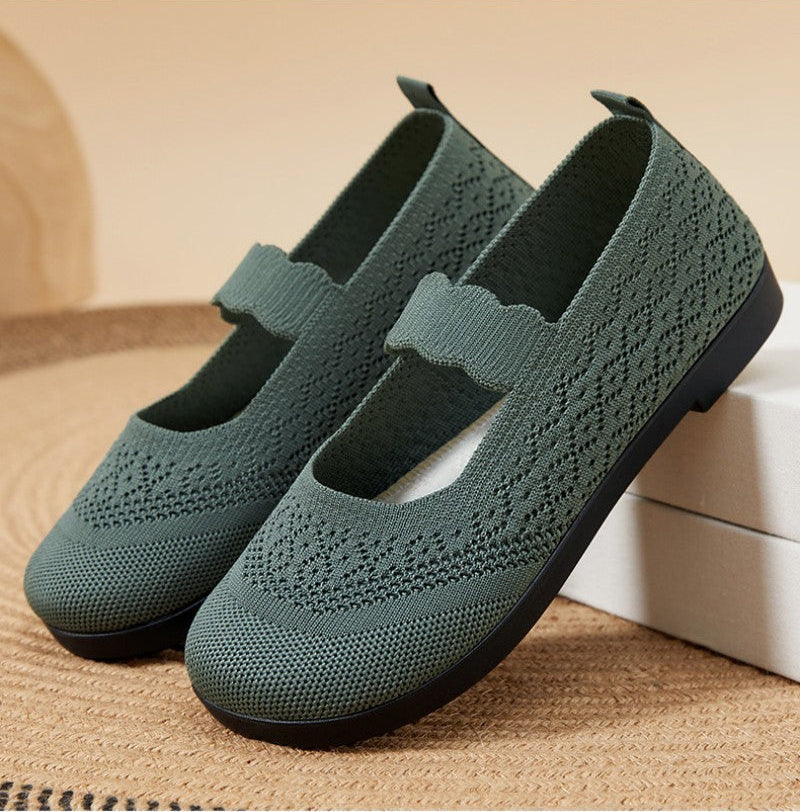 Elegant ballerinas with soft fabric and elegant strap detail for women