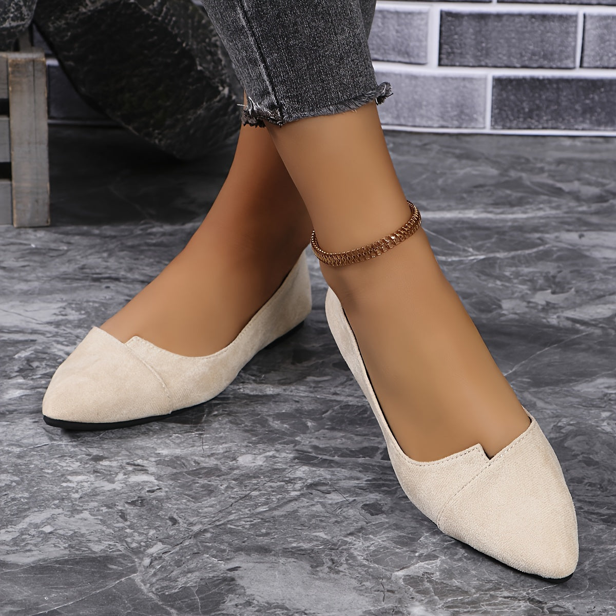 Chic ballerinas with comfortable sole for more elegance for women