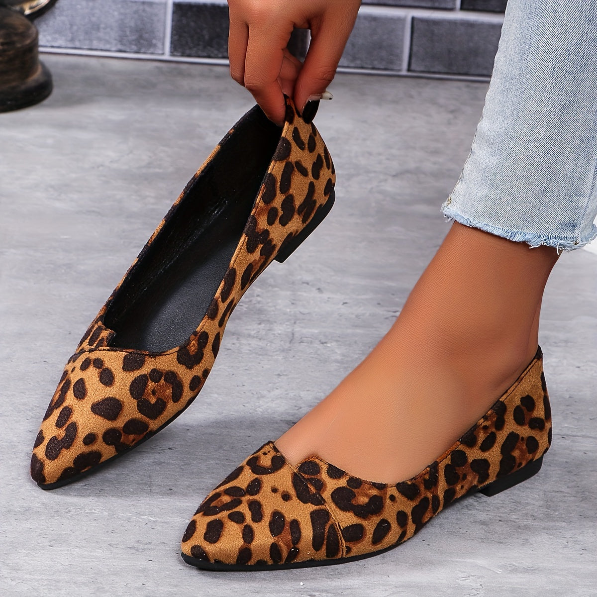 Chic ballerinas with comfortable sole for more elegance for women