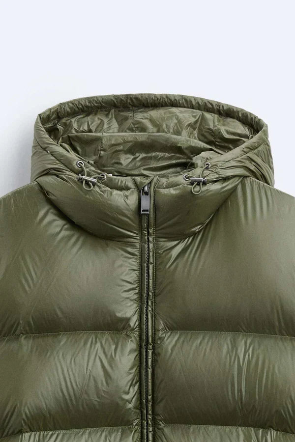 Essential | Padded black puffer jacket 4