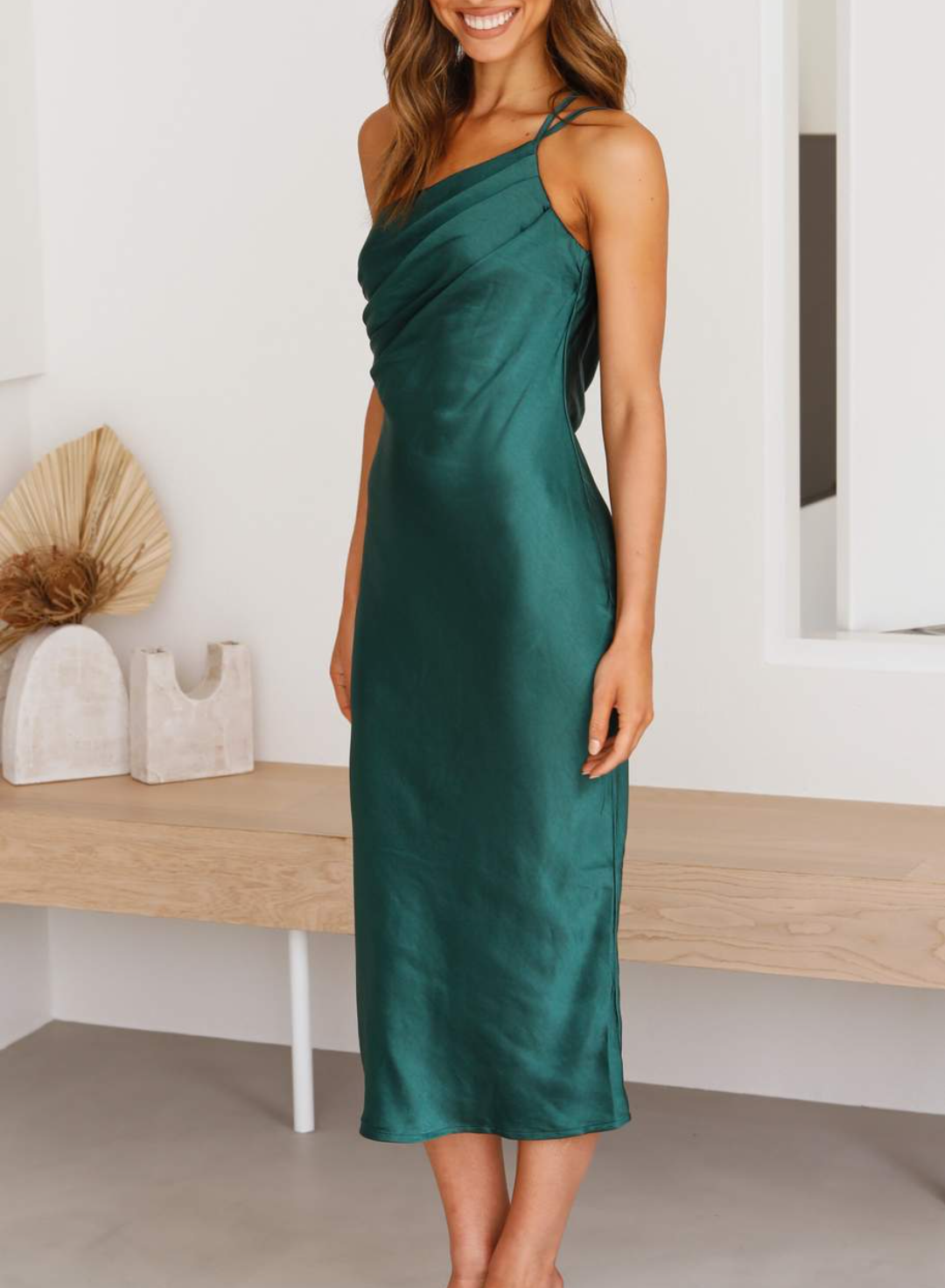 Robe midi asymétrique