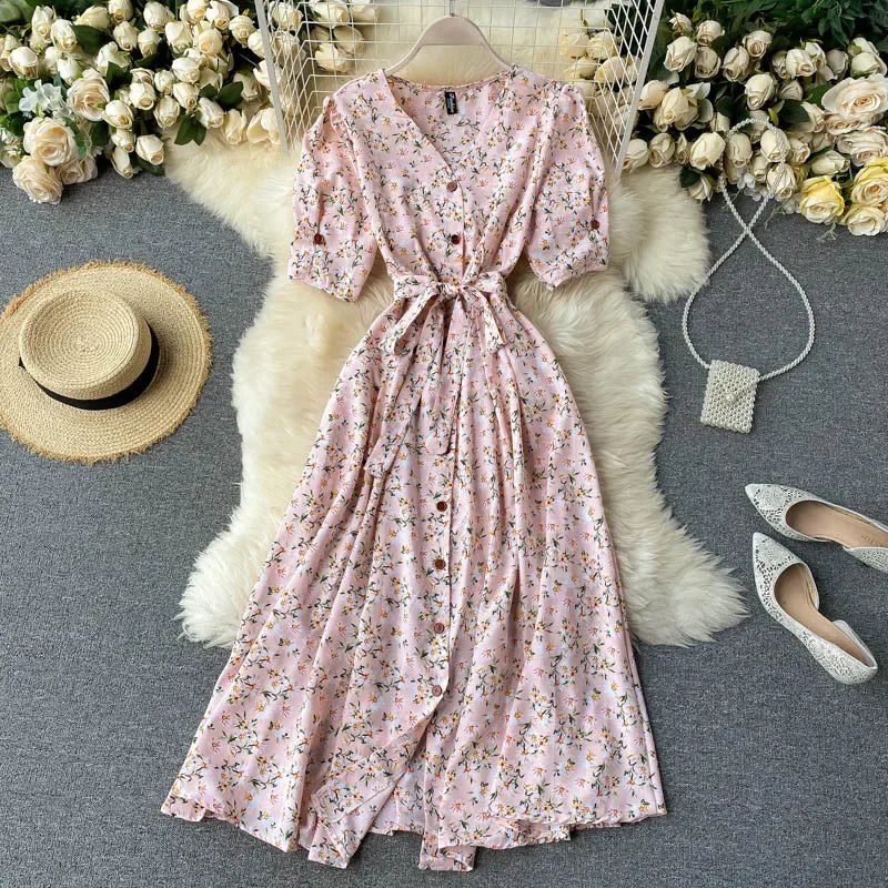 Midi floral dress with V-neck, puff sleeves and belt for women