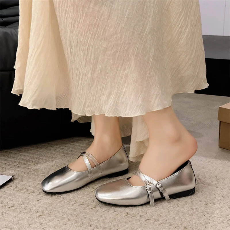 Retro ballerinas with elegant double strap and soft sole for women