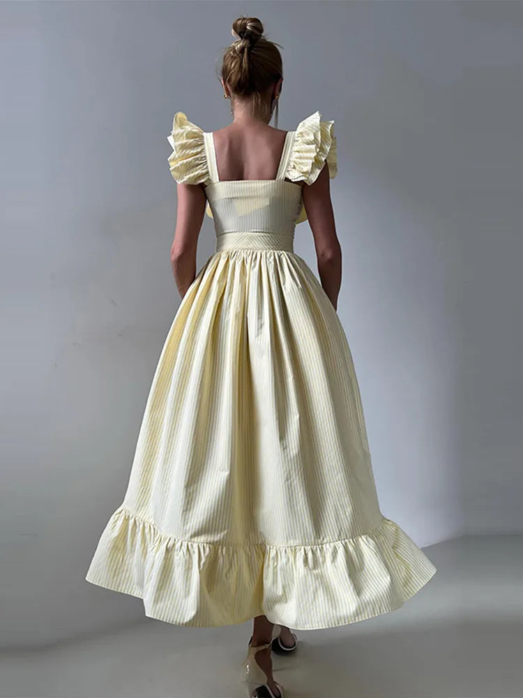 Elegant dress with flounced hem, square neckline, and flounced sleeves for women
