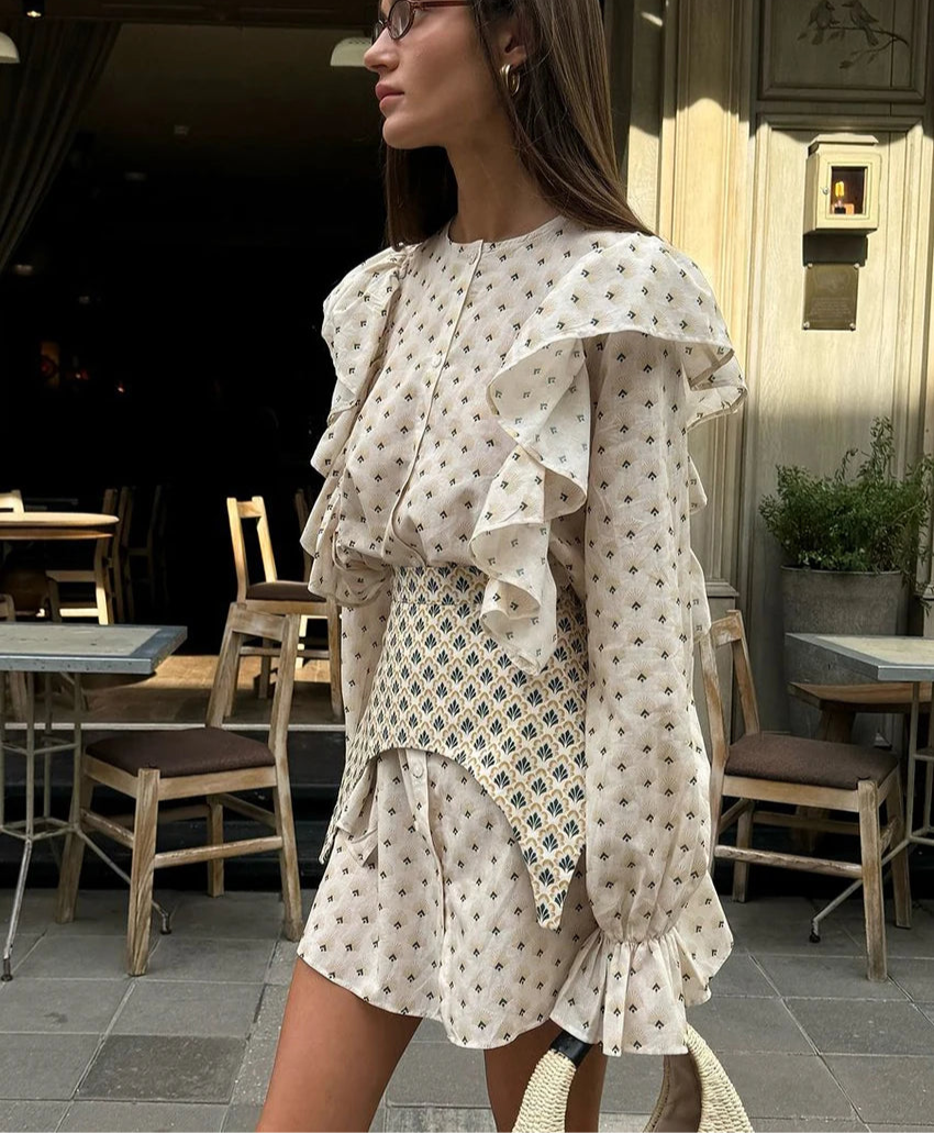 Printed flounced hem dress with elegant style belt for women