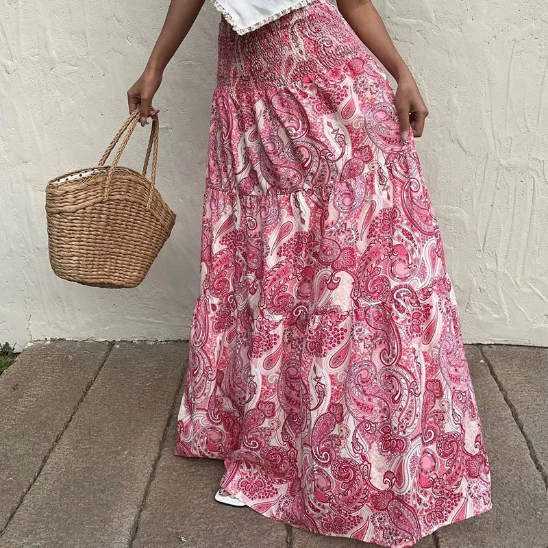 Long skirt bohemian style with paisley print - High waist elastic smocked