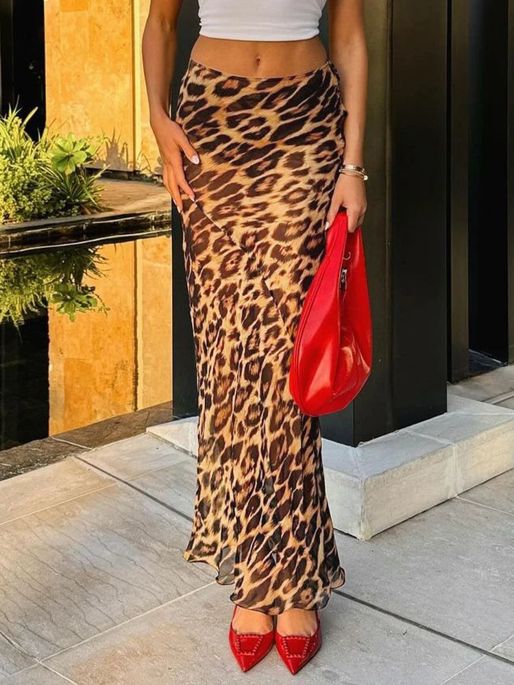 Long animal print skirt for women - Tight, elegant and trendy