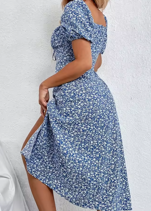 Midi floral dress with puff sleeves and elegant chic slit for women