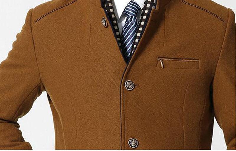 Yvonne | Detachable scarf woolen coat with tailored fit