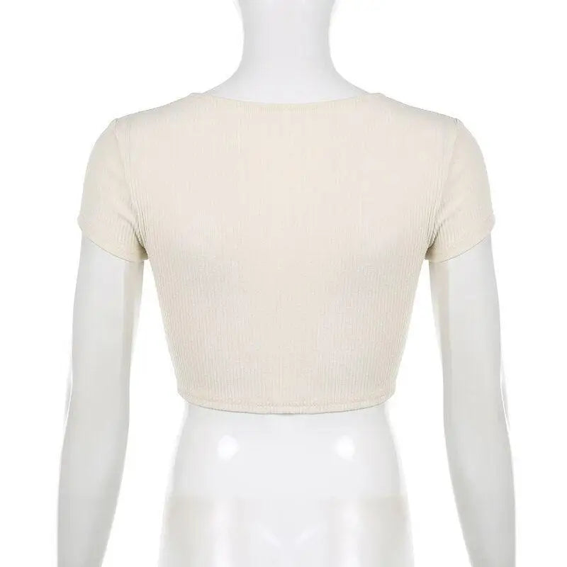 Aesthetic and stylish top with square neckline and tie closure for women