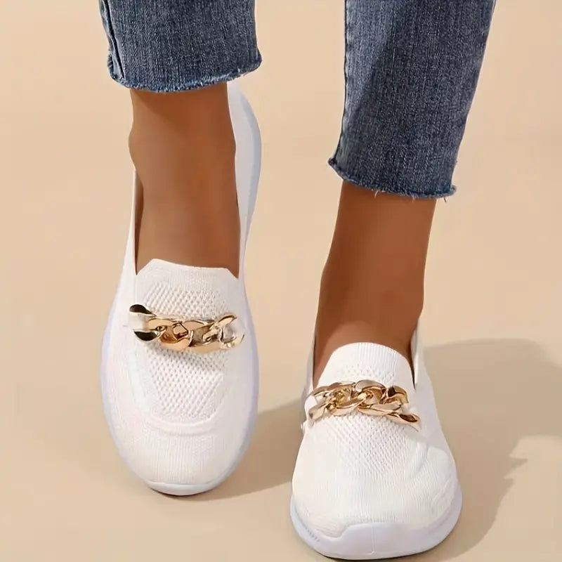 Casual slip-on knit ballerinas with chain detail for women